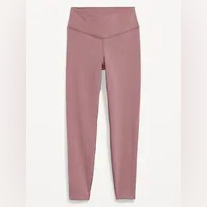 Extra High-Waisted PowerChill Crossover 7/8-Length Leggings for Women